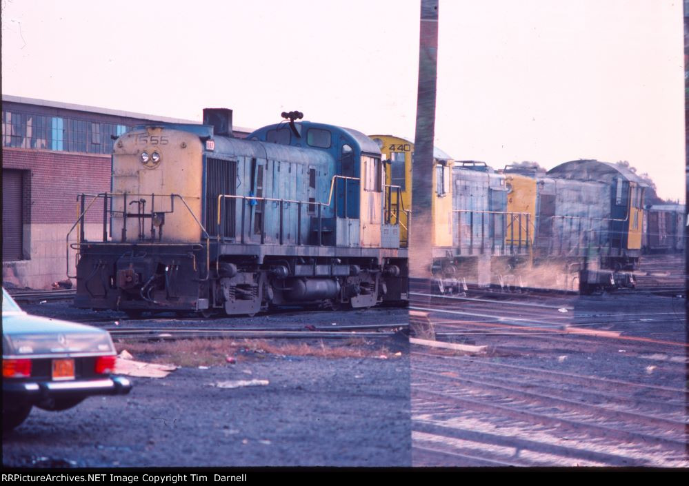 LI 1555, 440, 444 at Holban S. yard